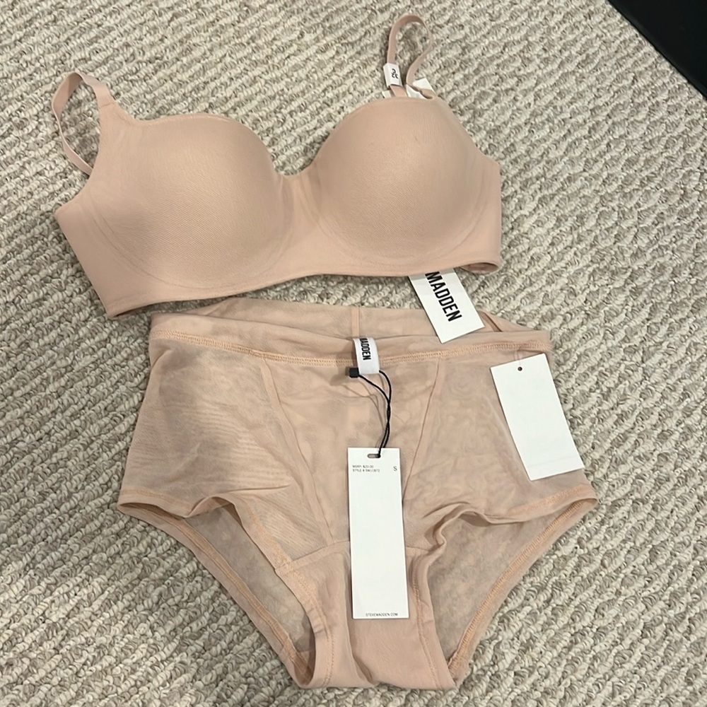 Steve Madden bra and panties set